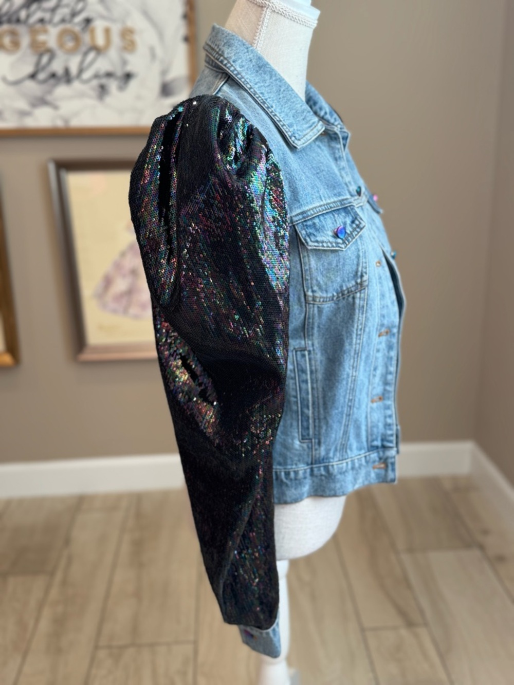 New! QUEEN OF SPARKLES Denim Jacket with Black Sequin Puff Sleeves - Picture 4 of 10